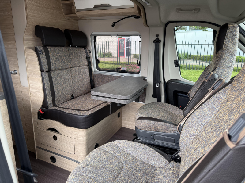 Knaus Boxstar 540 2020 51.000KM AUT 140CV foto: 12