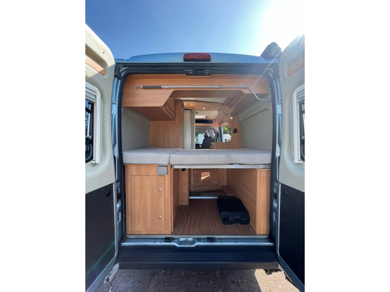 Pössl Roadcamp R 540 Compact 70000 km Airco  foto: 14