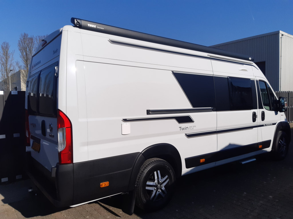 ADRIA TWIN   640 SPX foto: 2