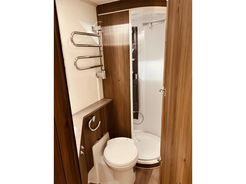 Kabe Royal 600 CXL ROYAL 600 CXL DXL KS  foto: 20