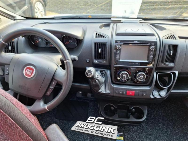 Knaus L!ve Ti 650 MF Cama francesa foto: 2