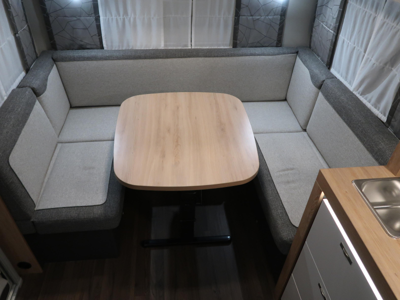 Knaus Sport 450 FU  foto: 13