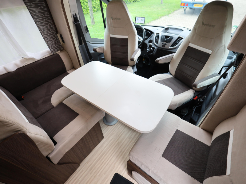 Benimar Tessoro 495 QUEENSBED + LIFT BED photo: 4