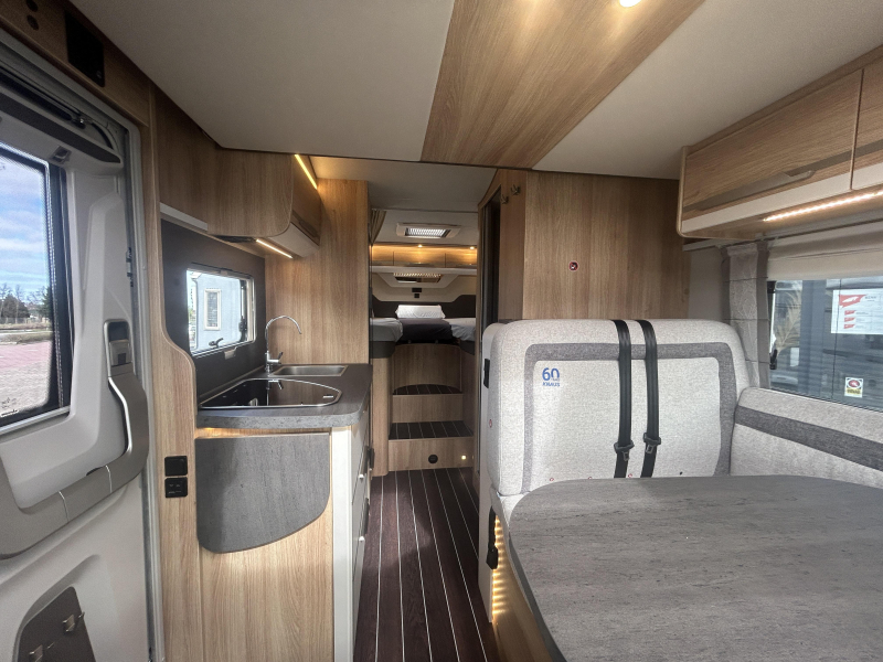 Knaus Sky Wave 60 Years 650 MEG Airco 230V, Zonnepaneel  foto: 9