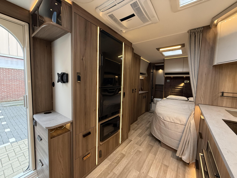 Kabe Imperial 740 TDL Modelo 2026 - Dise&ntilde;o E5 foto: 9