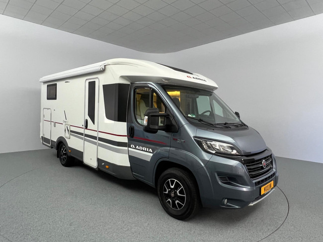 Adria Coral S 670 SLT - AUTOMAAT