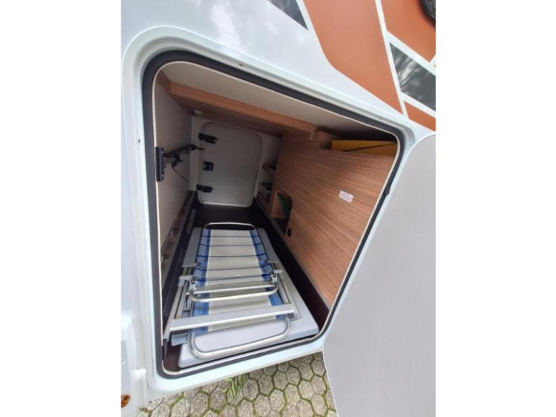 Weinsberg CaraCompact 600 MEG - BTW VERREKENBAAR!  foto: 6