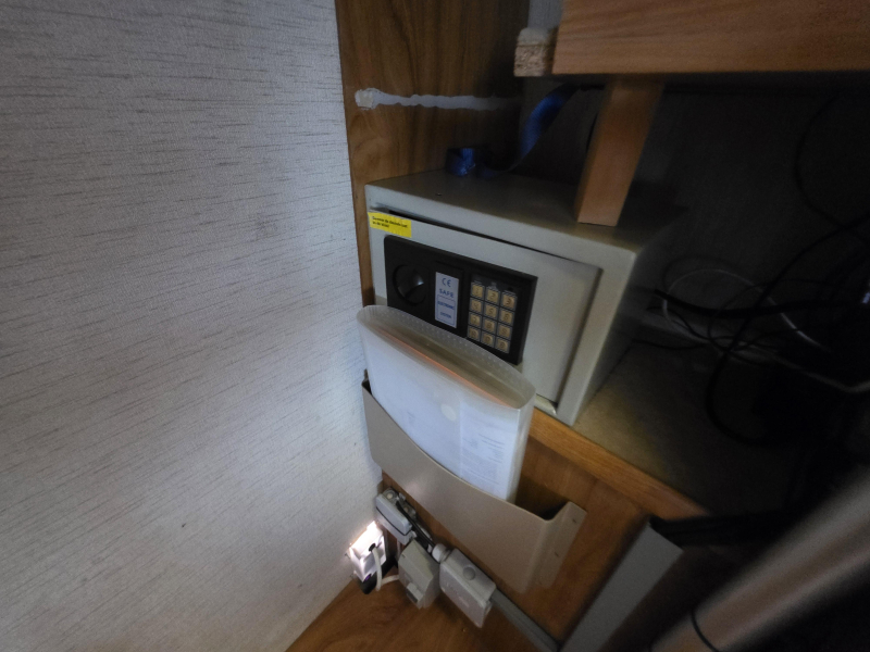 Hymer B 564 AIRCO | TOPSTAAT 2.5TD  foto: 15