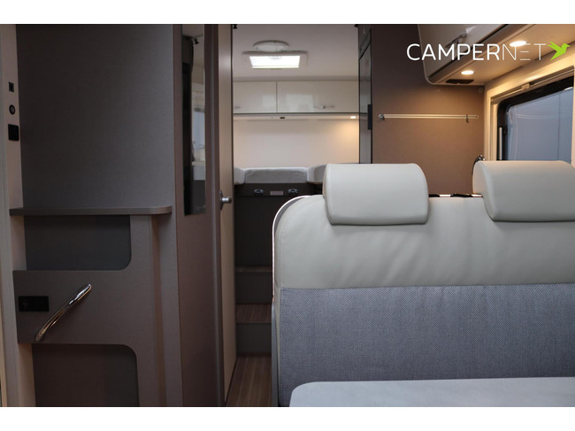 Etrusco T6.9 SF Complete Selection 155hp | Single beds | Awning | Large Garage | Reversing Camera | Alloy Wheels | photo: 9