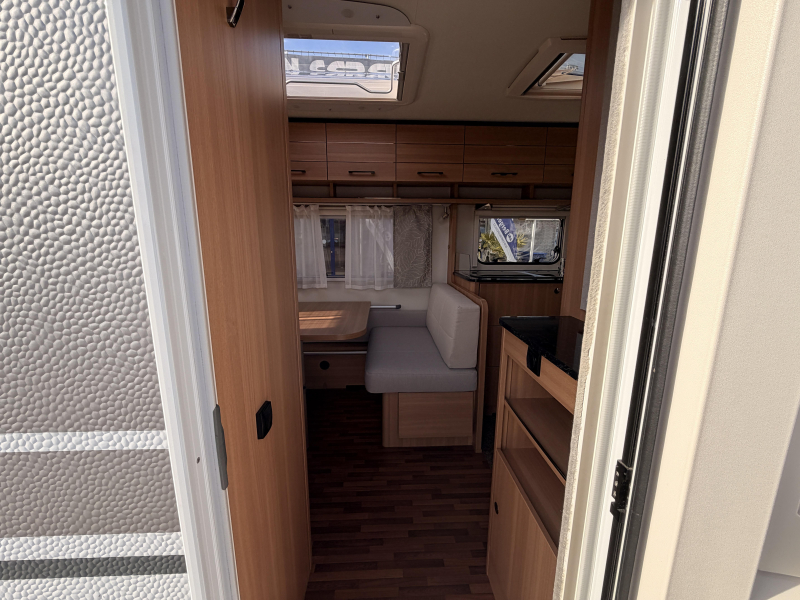 LMC Style 410 D Mover+Markise+Fahrrad+Vorzelt Foto: 4