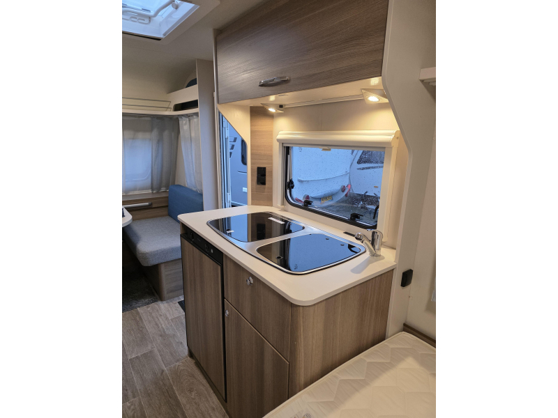 Dethleffs C'Joy 460 LE Camas Individuales TIENDA 2017 foto: 7