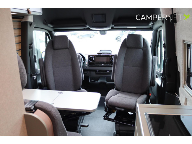 Hymer Grand Canyon S 700 190 PS Automatik 4x4 | Premium-Paket | L&auml;ngsbetten | Lithium | Markise | 6.97m | Dieselheizung | Sitzheizung Foto: 9