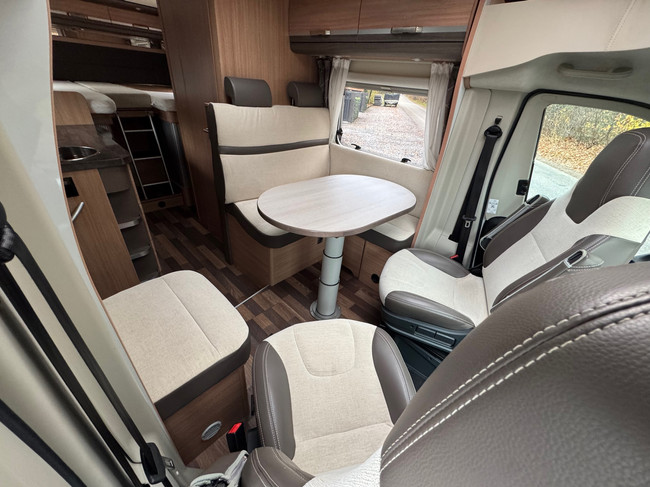 Knaus R16 Knaus Sky TI Silver Selection 700 MEG Airco AUT 31dkm foto: 15