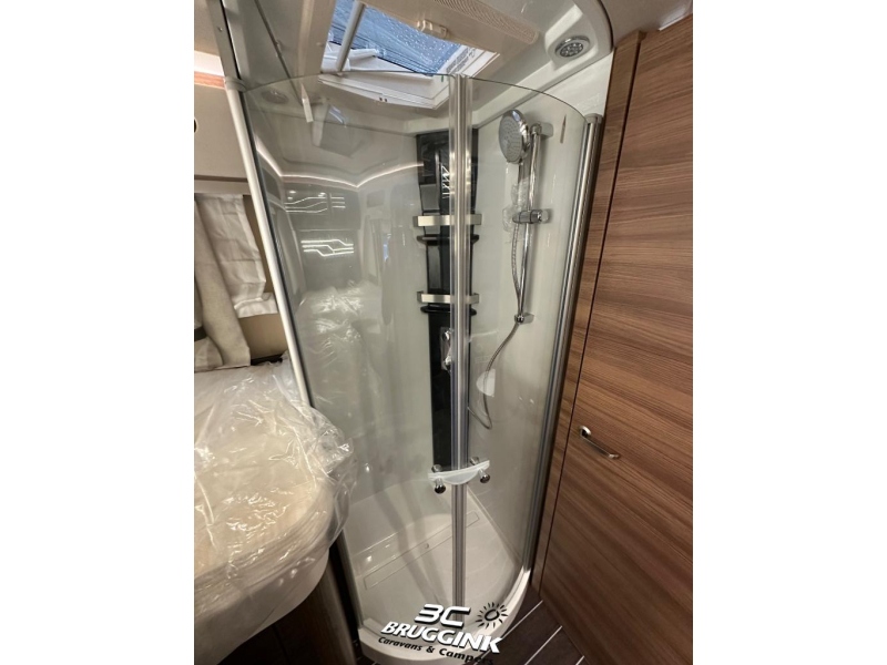 Knaus Sun I 700 LEG photo: 16