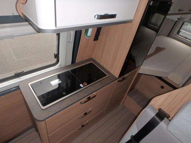 Weinsberg CaraBus 630 ME  foto: 11