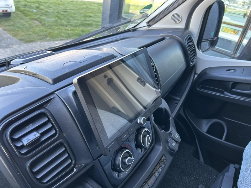 Dethleffs Just 90 T 6812 EB Lit relevable + Climatisation photo: 5