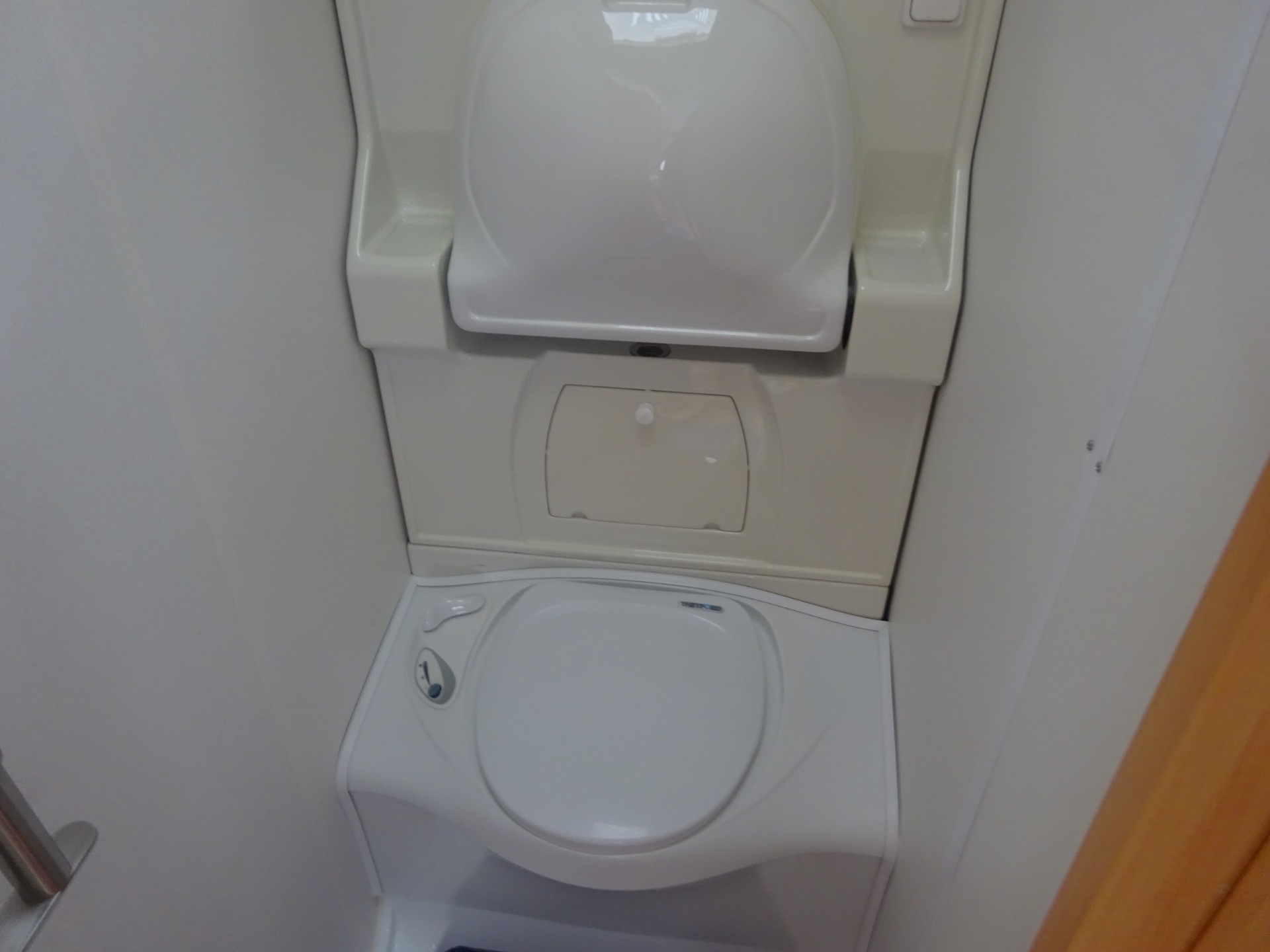 Home-car Racer 450 Ruime Caravan Met Nieuwe Mover foto: 21