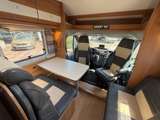 CAPRON T345 Sport met Bikelift foto: 5