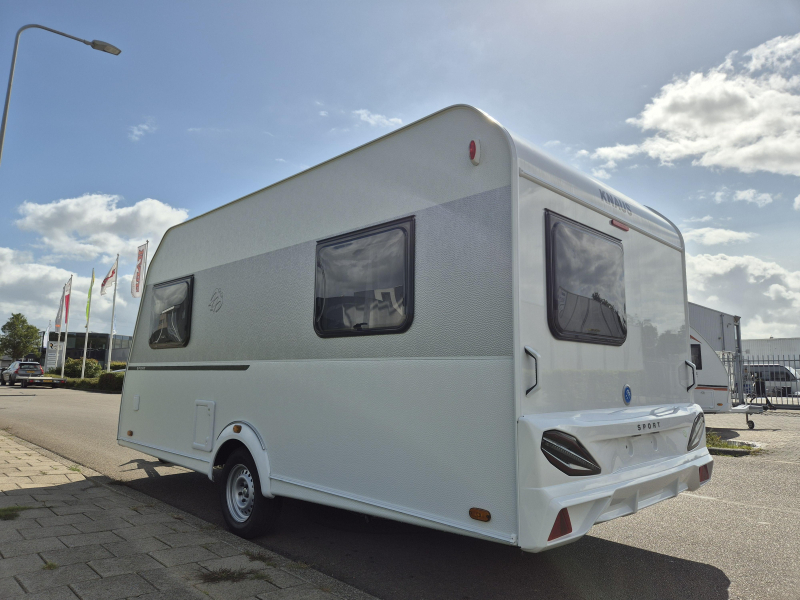 Knaus Sport 420 QD Extra grote keuken!  foto: 3