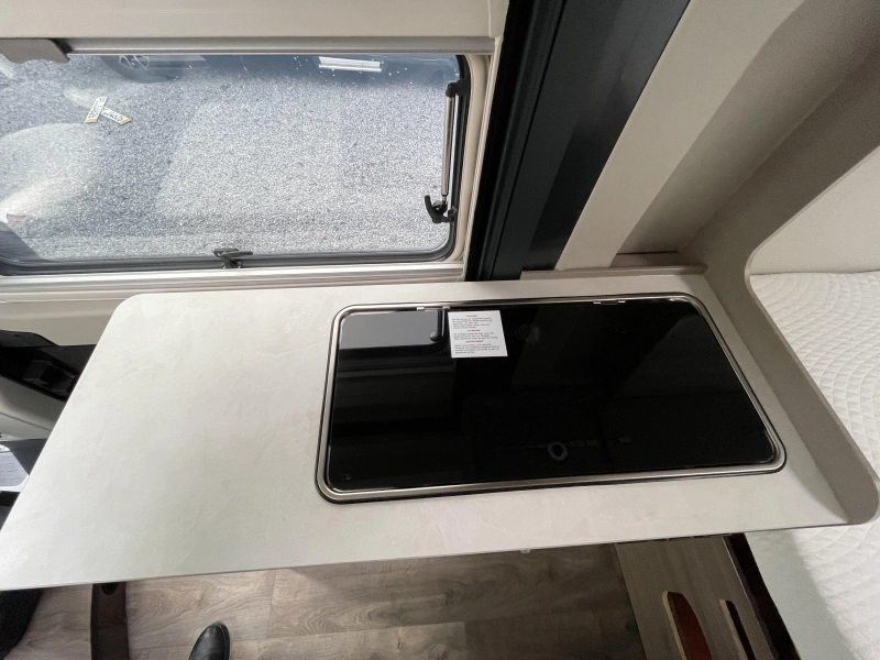 Carado CVE 540 AUTOMAAT 5.40 Mtr  foto: 5