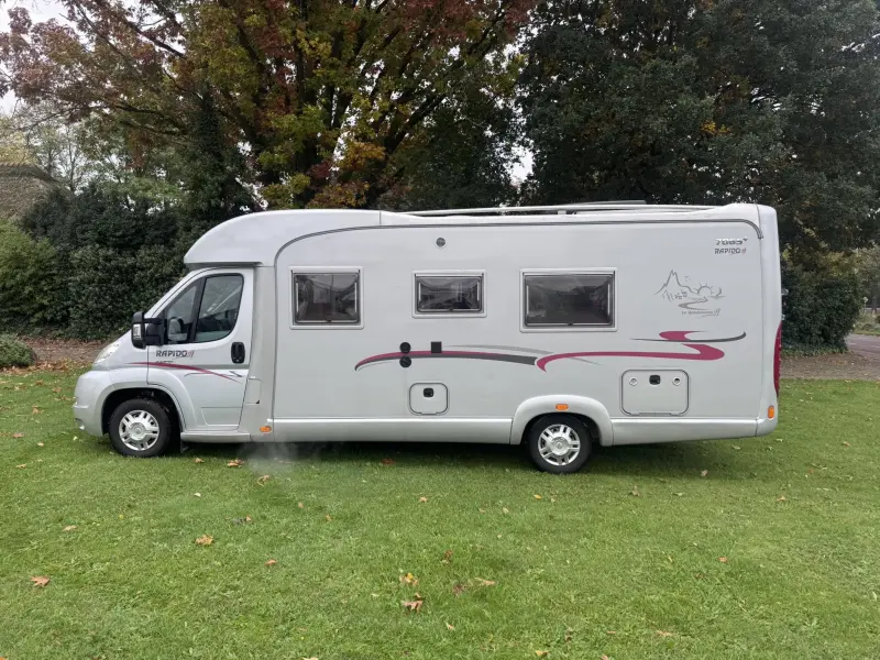 Rapido 7065+ F veel extra's accessoires  foto: 5