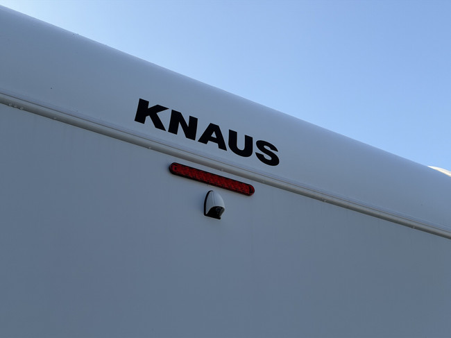 Knaus LIVE Wave 700 MEG Platinum Sel photo: 2
