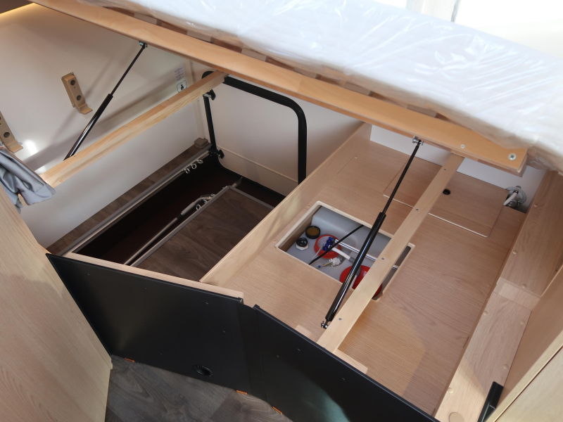 Sunlight Adventure Edition 58 T 5,96 LENGTE HEFBED LUIFEL  foto: 8