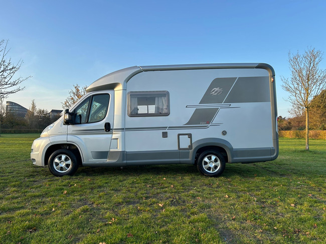 Knaus Van TI 550 MD Fiat Ducato 2.3 130 PK Half-integraal Camper Nieuwstaat foto: 4