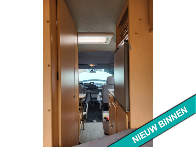Volkswagen LT 28A TDI Fabriekscamper ZONNEPANELEN OMVORMER foto: 5