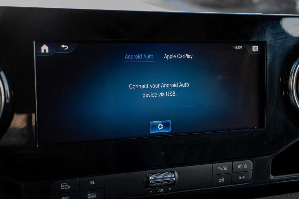 Mercedes Sprinter 319 CDI 4X4 foto: 46