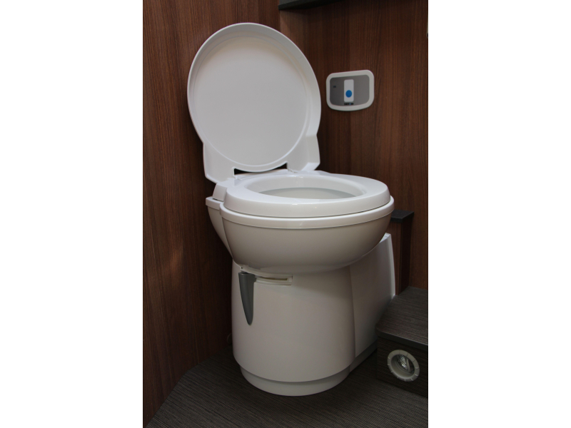 Carthago C-Tourer I Camas individuales + Cama abatible foto: 59