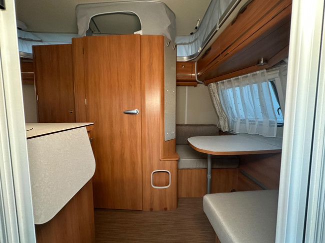 Eriba Touring Triton 430 foto: 3