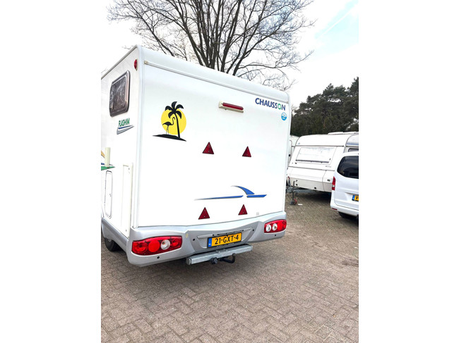 Ford 2.2 tdi Chausson FLASH Grote garage foto: 2