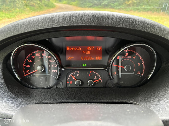 LMC Breezer H737 G Fiat 2.3 150pk Euro 6 | Enkele-bedden | Hefbed | Aparte douche/ wc | XXL Garage | Camera | Fietsendrager | 63dkm foto: 22