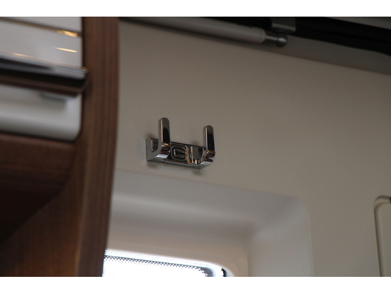 Carthago C-Tourer I 149 LE Single beds Pull-down bed photo: 50