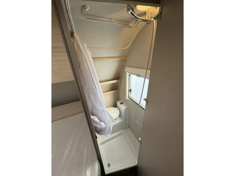 Weinsberg CaraCito 450 FU  foto: 9