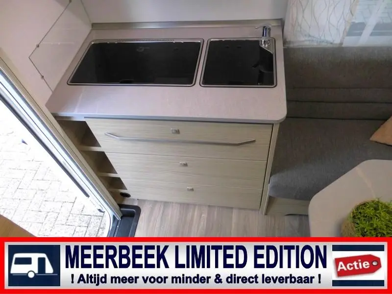 Fendt Bianco Activ 390 FHS / 2026 / NIEUWSTE MODEL !  foto: 8