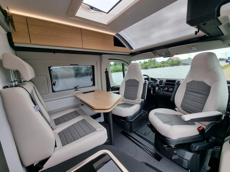 Adria Twin 640 SLB 60 Years Edition Foto: 13
