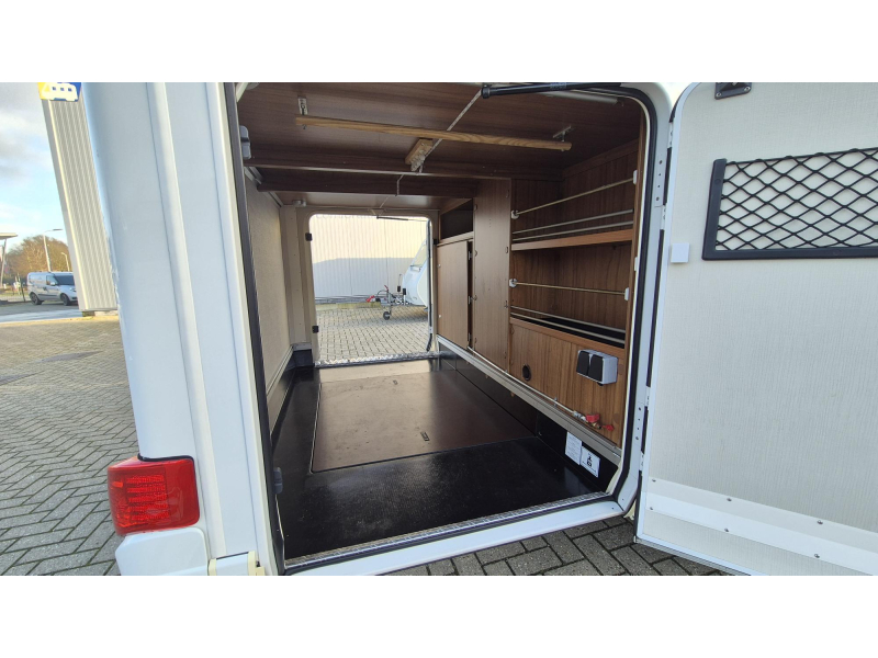 Hymer Exsis 578 Lengtebed + Hefbed Euro 6  foto: 15
