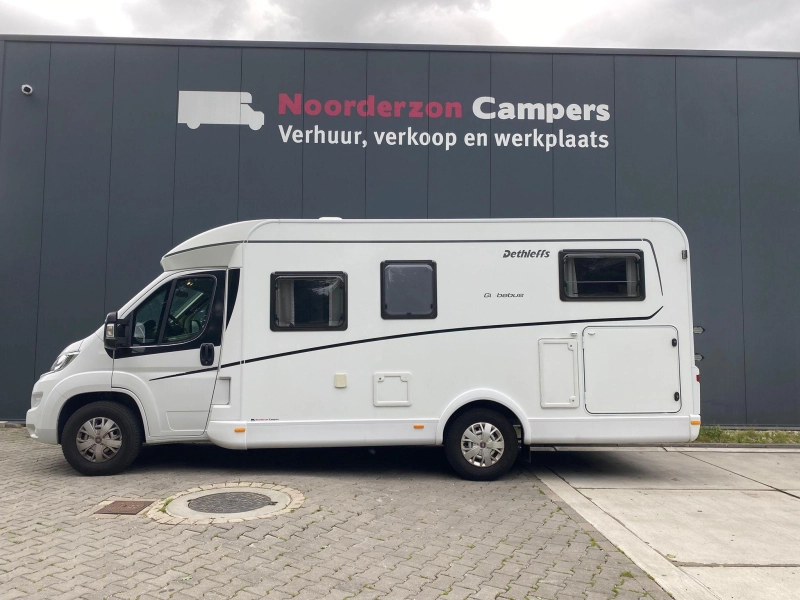 Dethleffs Globebus T 6 - Hoher K&uuml;hlschrank Foto: 16