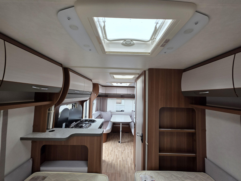 LMC Vivo 470 E  foto: 15