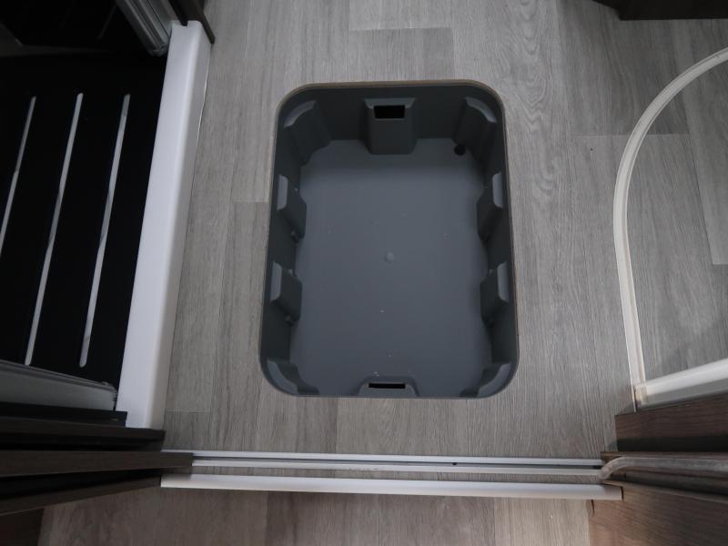 Benimar Cocoon 463 VOORDEEL 11.680,- euro  foto: 18