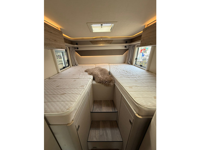 Hymer Exsis T 580 Automaat 9G 2020 Zonnepanelen! Trekhaak! foto: 19