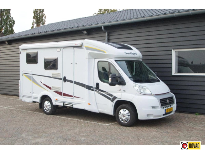 Luz solar T 57 compacta semiintegrada 