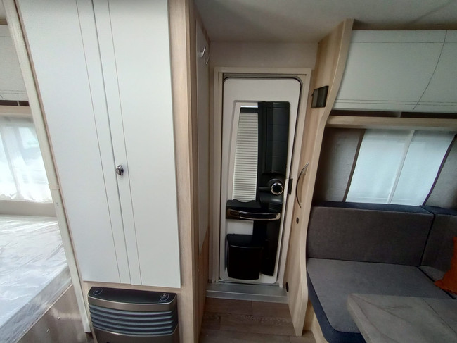 Hobby De Luxe 460 UFe photo: 18