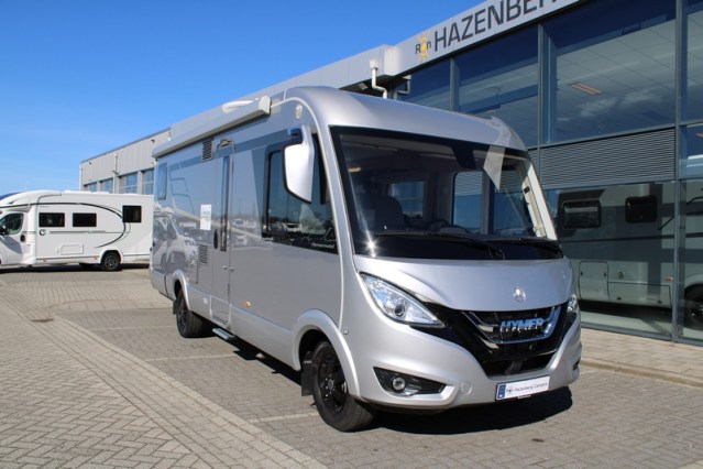 Hymer B MC I 680 voorzien van krachtige Mercedes 9 G Tronic 170 pk AUTOMAAT enkele bedden + hefbed (56