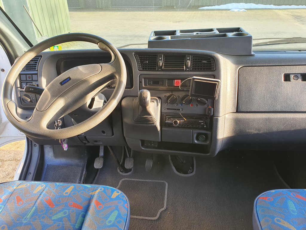Fiat Ducato 2.8 tdi Bürstner 2 zonnepanelen 6 zitplaatsen foto: 4