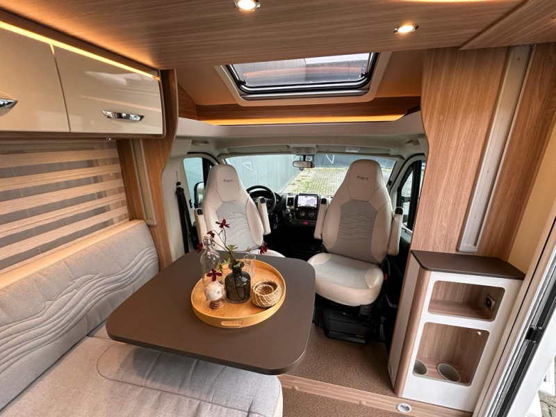 Bürstner Delfin T 690 G - navi  foto: 5