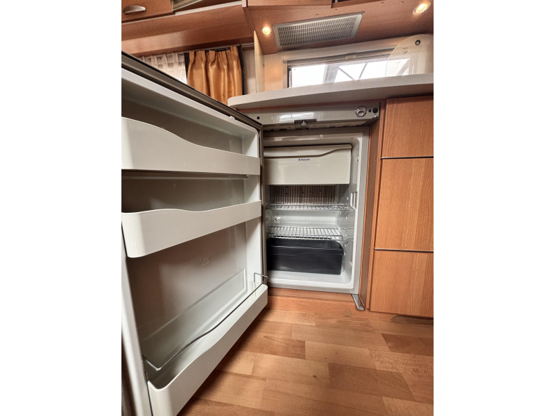 Knaus Azur 500 FU Fransbed + Mover  foto: 14
