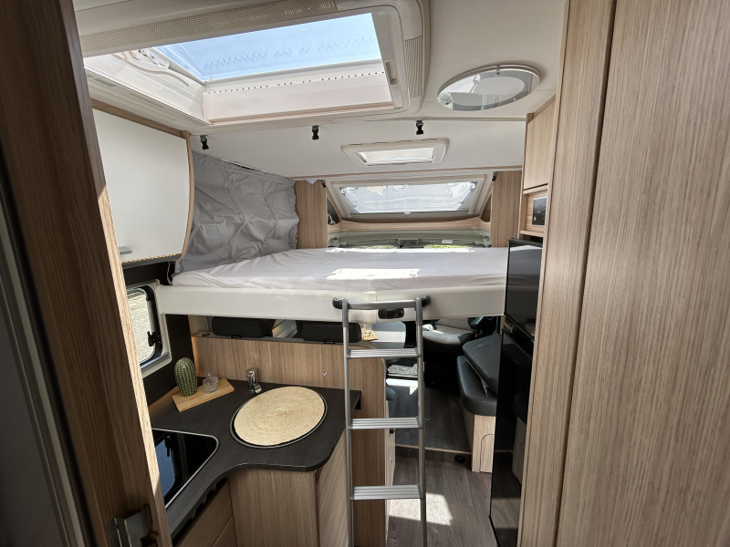 Sunlight T 68 Panel solar + cama abatible foto: 20
